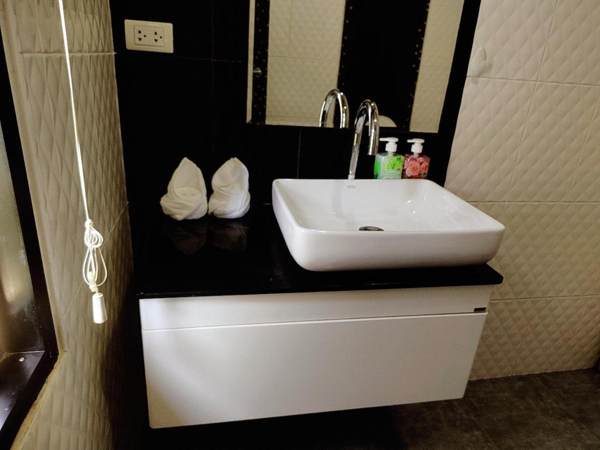 הואה הין E Villa , Private Pool Villa For Your Family מראה חיצוני תמונה
